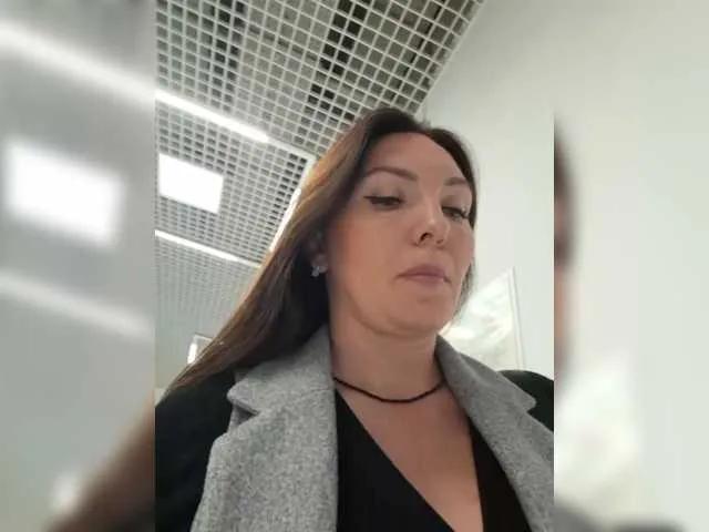 BongaCams DIVORA is Freechat DIVORA — Lovens