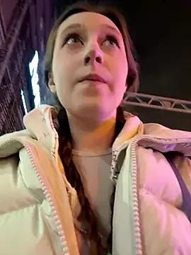 StripChat FroggyAnna is Freechat FroggyAnna — see u on Friday with bambi_lu