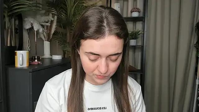 StripChat ThelmaJusto is Freechat ThelmaJusto — lIft up t-shirt and tease u hott boobs^^